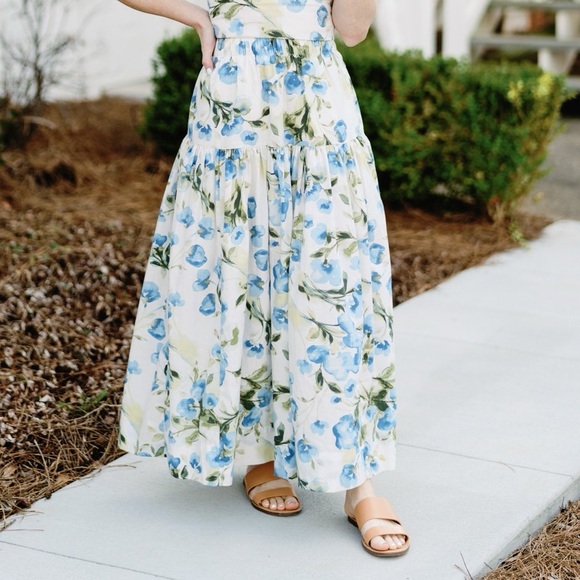 Abercrombie & Fitch Dresses & Skirts - Abercrombie & Fitch Floral Cotton Poplin Midi Skirt Size Medium